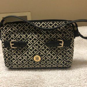 Tommy Hilfiger Handbag